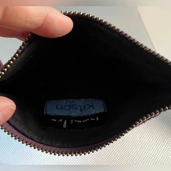 kitson by tammilyn | Fleur-de-lis mini-bag. - Picture 9 of 12